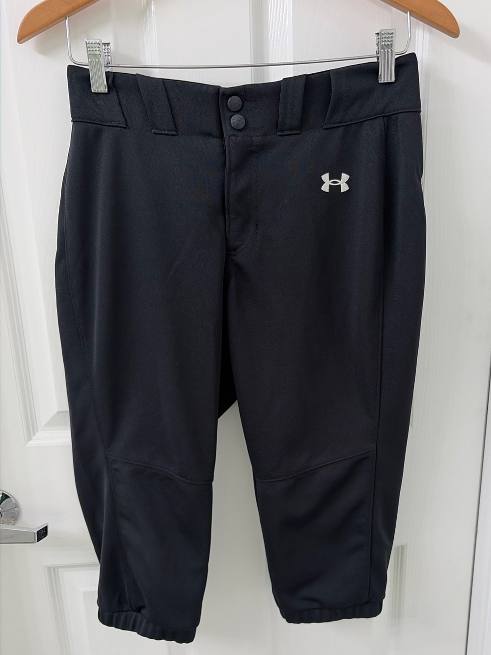Under Amour Black Softball knicker Pants•Athletic•training•Classic style•Medium